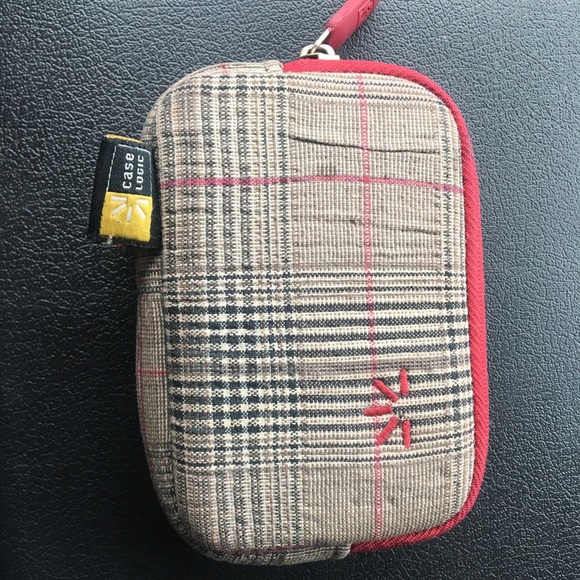 Canon PowerShot ELPH 300 HS - Picture 2 of 6